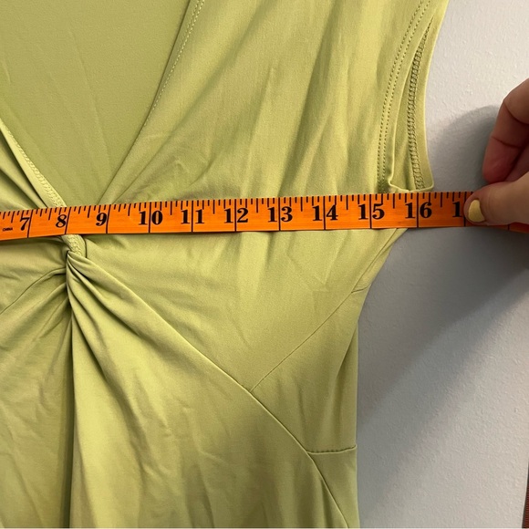 Patagonia Bandha Dress Size Medium Colour Endive - Picture 5 of 8